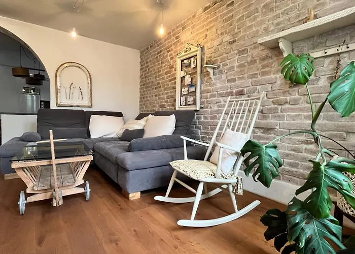 Landlibe Lejlighed *